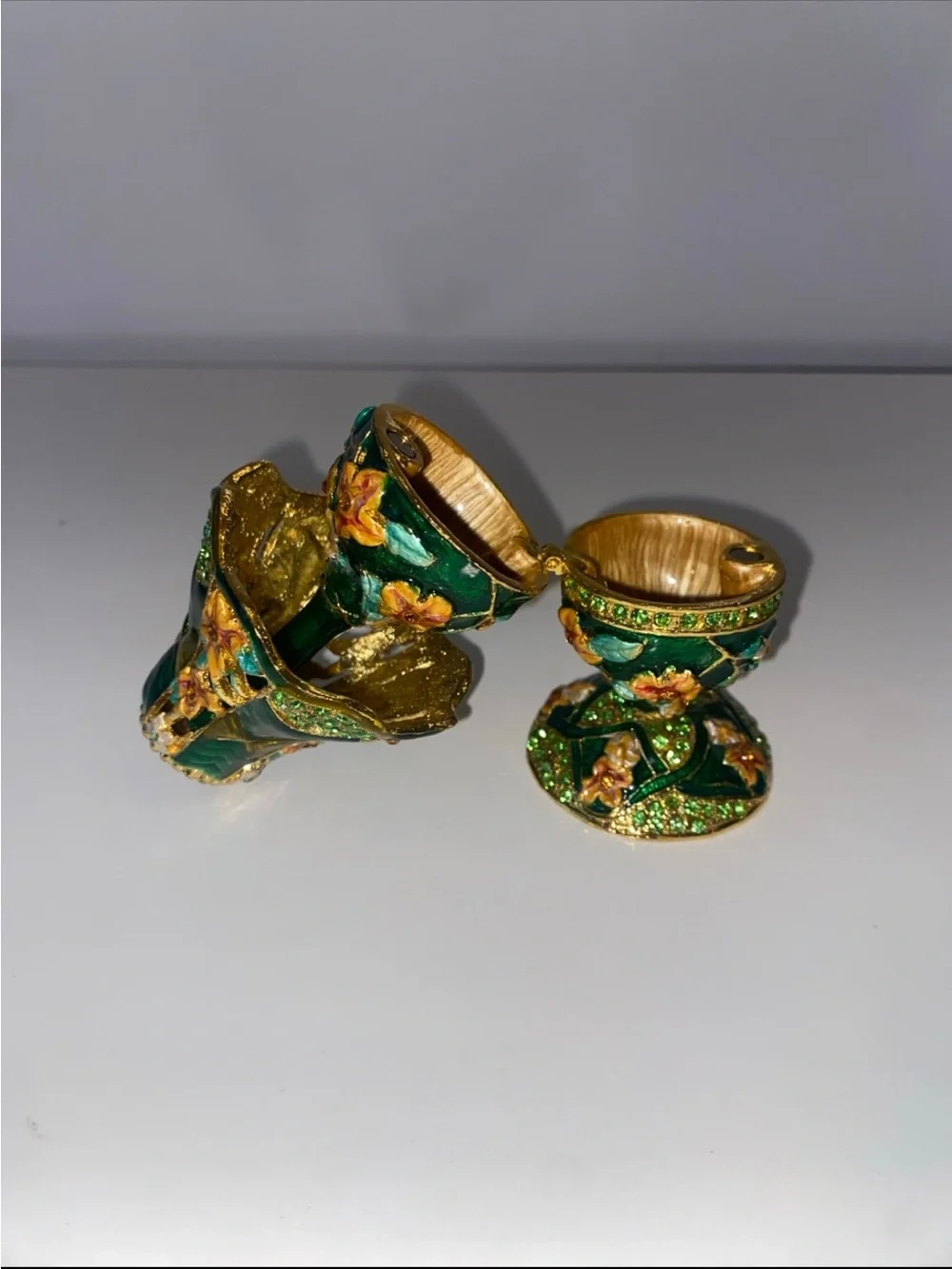 Vintage miniature green enamel and rhinestone trinket box lamp shaped